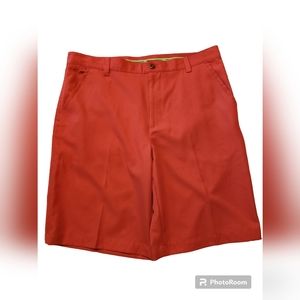 IZOD Golf Men's Straight Fit 10" Flat Front Performance Shorts Coral Siz…